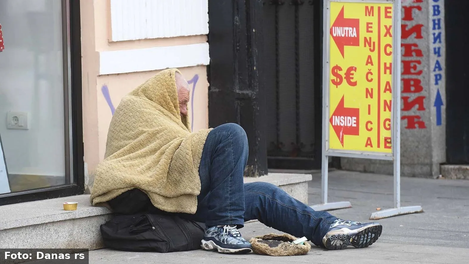 „Poslednjih godina građani sve češće traže hranu i osnovne namirnice“: U Srbiji oko pola miliona ljudi živi u siromaštvu