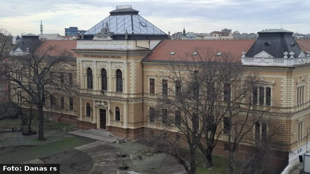 Učenici svečano otvorili zgradu Jovine gimnazije, tvrde da su prisluškivani